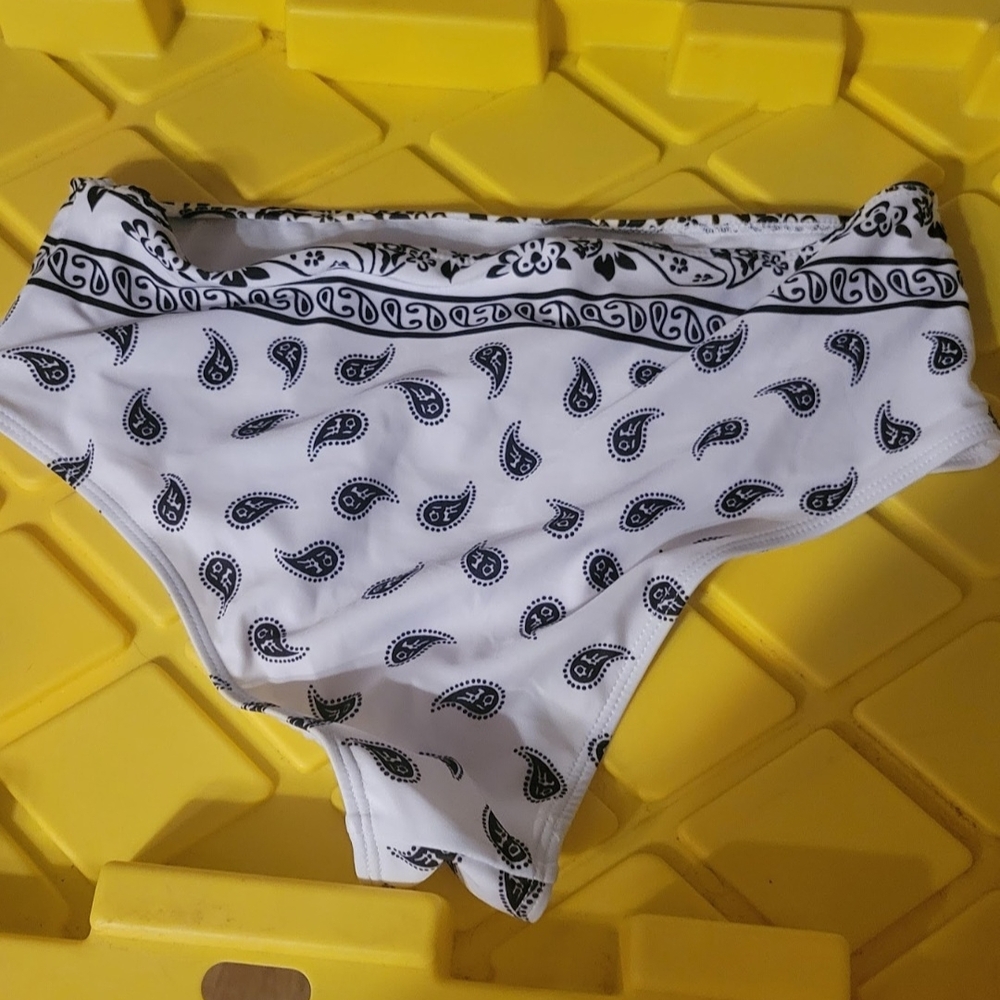 SHEIN Black and White Swimsuit Bottoms Only